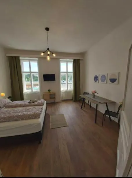 Cozy New Apartment Near Hannovermarkt Vienna